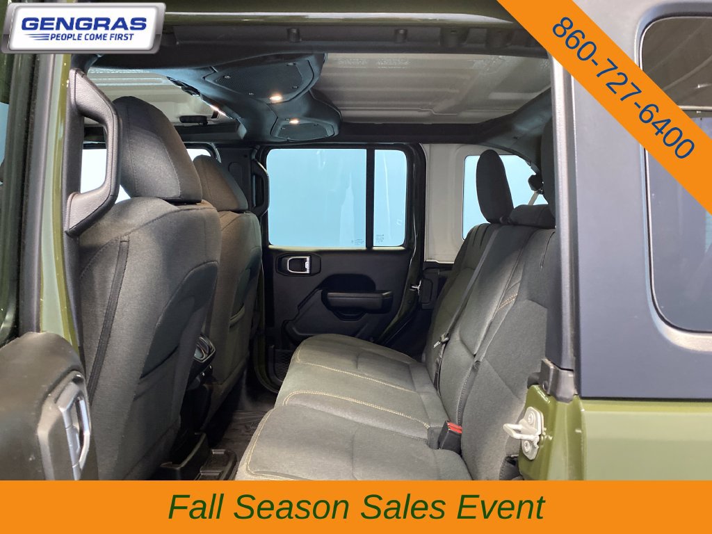 Used 2024 Jeep Wrangler Unlimited AWD/4WD image 24