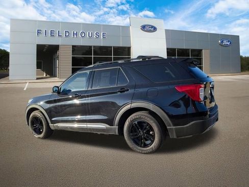 Used 2023 Ford Explorer XLT w/ Equipment Group 202A AWD/4WD image 14