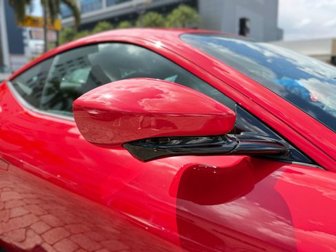 Used 2022 Ferrari Roma RWD image 11