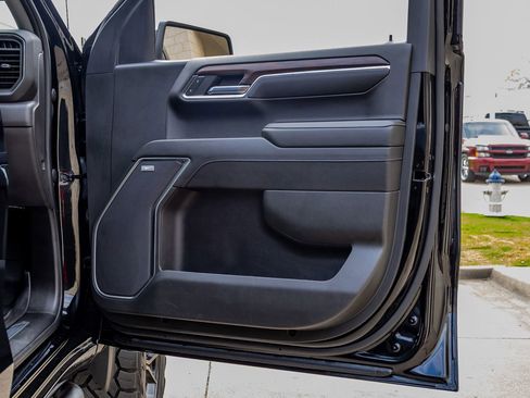 Used 2023 GMC Sierra 1500 SLT w/ SLT Premium Package image 35