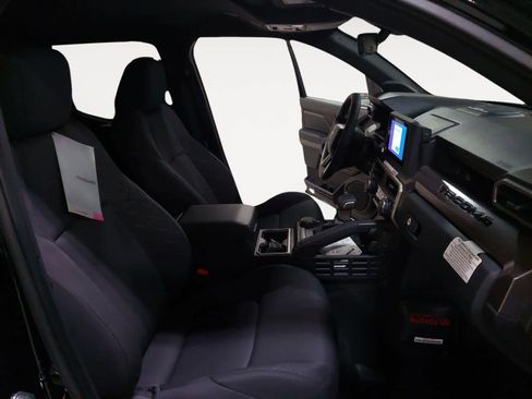 Used 2024 Toyota Tacoma SR5 image 17