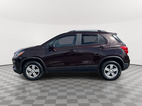 Used 2021 Chevrolet Trax LT w/ LT Convenience Package AWD/4WD image 4