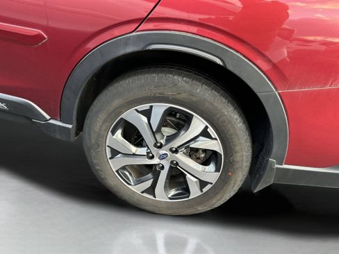 Used 2022 Subaru Outback Limited image 10