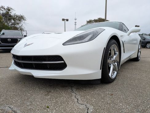 Used 2014 Chevrolet Corvette Stingray Coupe image 8