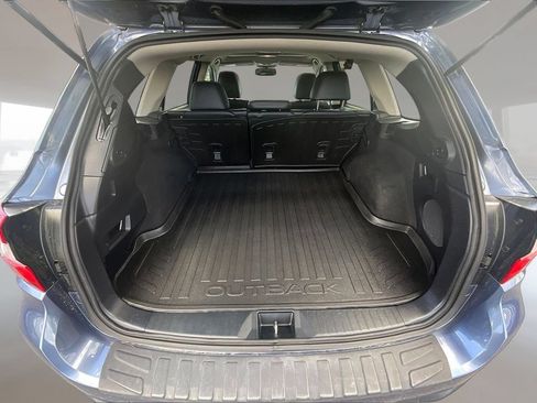 Used 2016 Subaru Outback 2.5i Limited AWD/4WD image 25