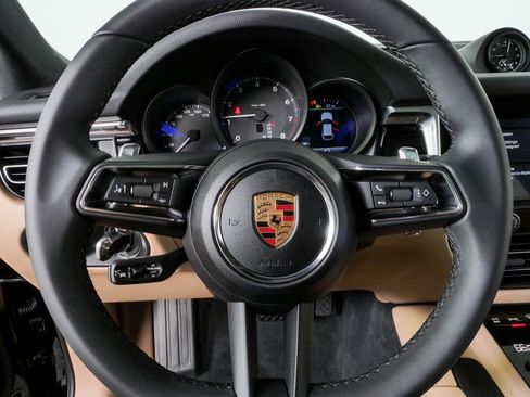 New 2026 Porsche Macan AWD/4WD image 9