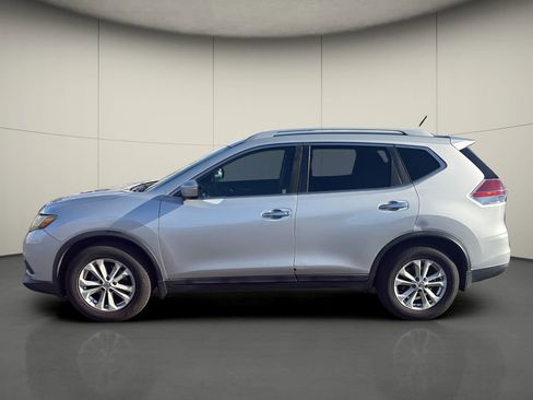 Used 2014 Nissan Rogue SV FWD image 4
