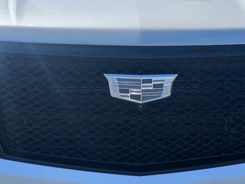 Used 2024 Cadillac Escalade ESV Sport Platinum w/ LPO, ONYX Package image 38