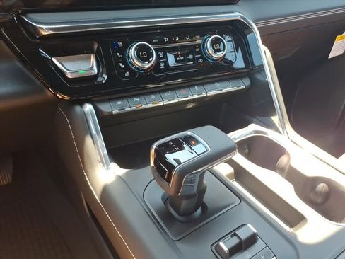 New 2026 GMC Sierra 1500 Denali Ultimate AWD/4WD image 21