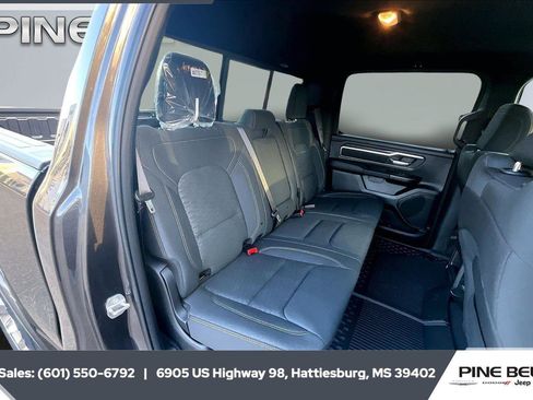New 2026 RAM 1500 Big Horn AWD/4WD image 8