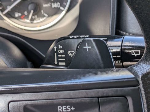 Used 2024 Nissan Rogue S FWD image 28