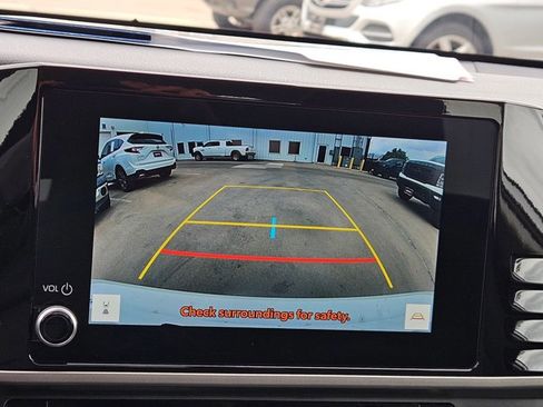 Used 2025 Toyota Camry LE image 12