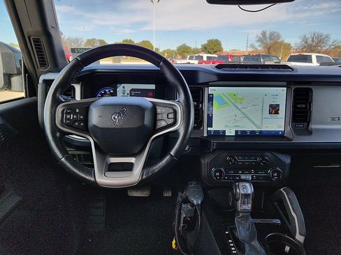 Used 2021 Ford Bronco First Edition image 6