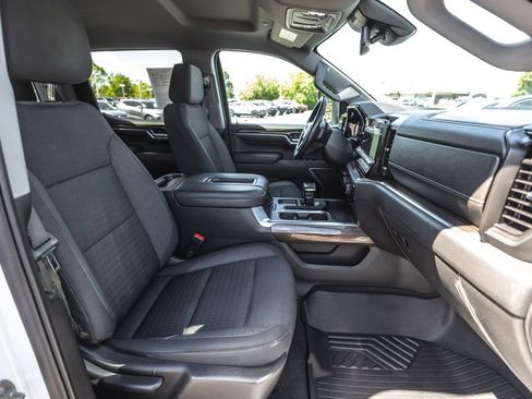 Used 2022 Chevrolet Silverado 1500 LT Trail Boss w/ Protection Package AWD/4WD image 28