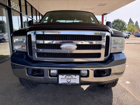 Used 2005 Ford F250 Lariat image 8