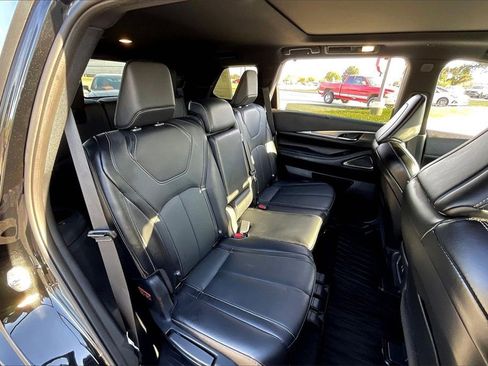 Used 2025 INFINITI QX60 Luxe w/ Black Edition image 32