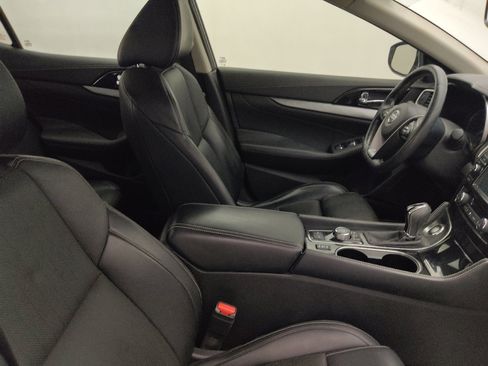 Used 2016 Nissan Maxima 3.5 SV image 21