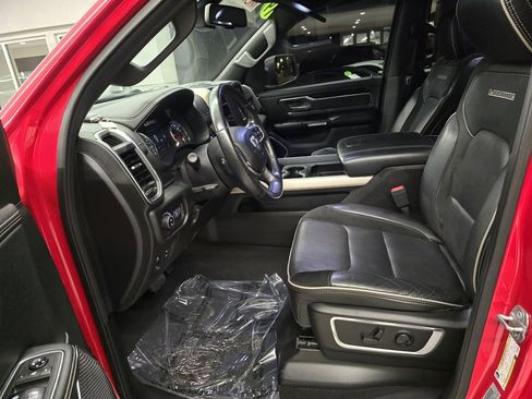 Used 2019 RAM 1500 Laramie w/ Sport Appearance Package image 20