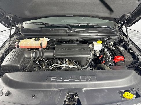 Used 2021 RAM 1500 Big Horn image 28