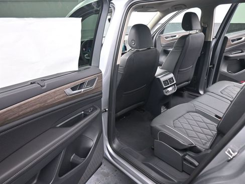 New 2026 Volkswagen Atlas SEL Premium R-Line AWD/4WD image 39