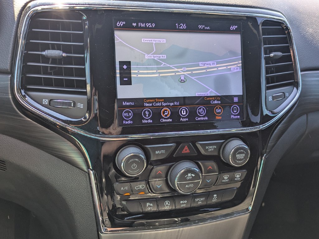 Used 2019 Jeep Grand Cherokee Altitude RWD image 10