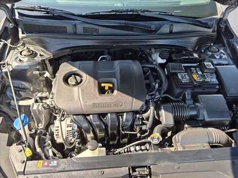 Used 2022 Kia Forte GT-Line FWD image 22