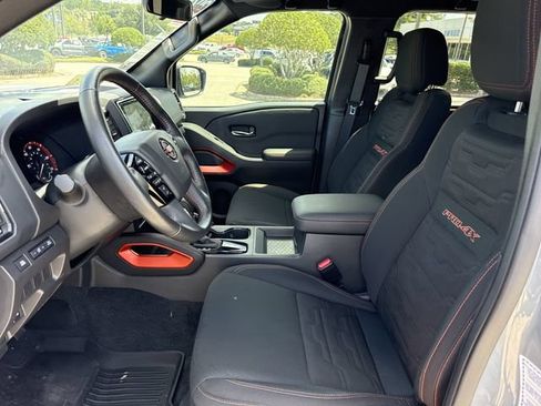 Used 2024 Nissan Frontier PRO-4X w/ Off-Road Protection Package AWD/4WD image 9