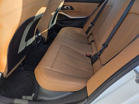 Certified 2024 BMW 330i Sedan w/ Convenience Package image 18