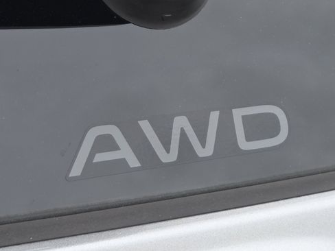 Used 2024 Honda CR-V Sport image 8