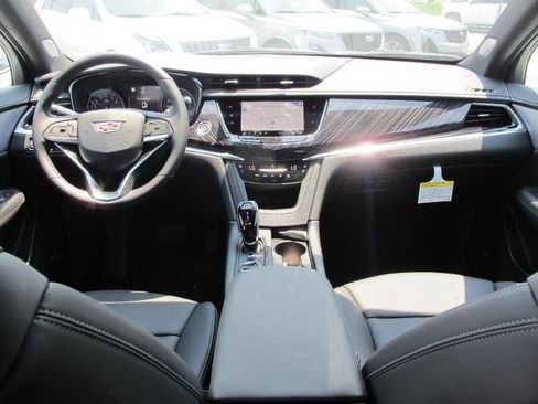 New 2025 Cadillac XT6 Premium Luxury w/ Technology Package image 23