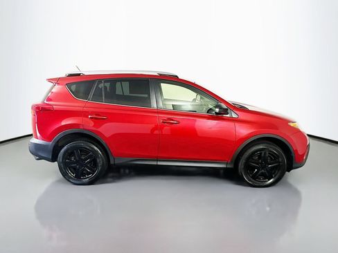 Used 2015 Toyota RAV4 LE AWD/4WD image 8
