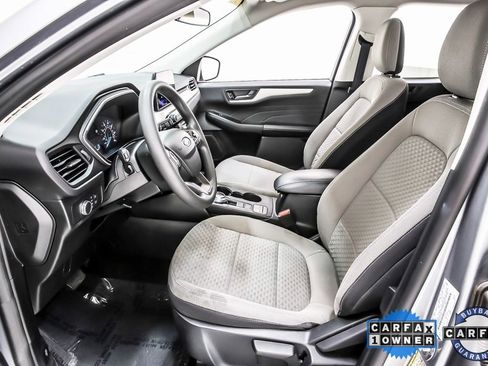 Used 2022 Ford Escape SE image 24