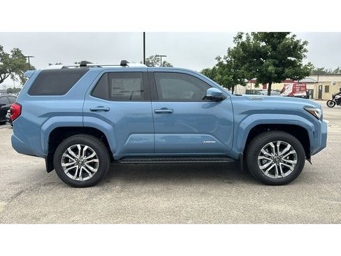 New 2026 Toyota 4Runner Limited AWD/4WD image 10
