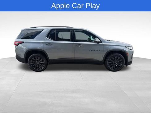Used 2023 Chevrolet Traverse RS FWD image 6