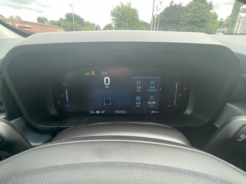 New 2025 Ford Maverick XL image 16