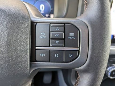 Used 2025 Ford F150 Lariat w/ Equipment Group 502A High image 27