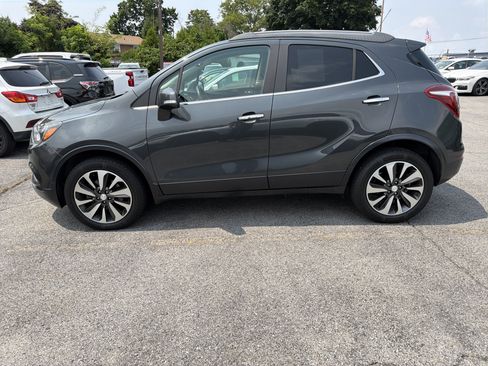 Used 2017 Buick Encore Essence AWD/4WD image 4