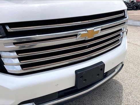 Used 2021 Chevrolet Tahoe High Country w/ Premium Package RWD image 34