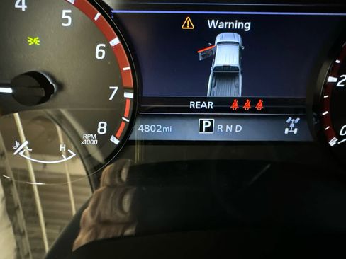 Certified 2025 Nissan Frontier PRO-4X w/ Pro Convenience Package AWD/4WD image 15