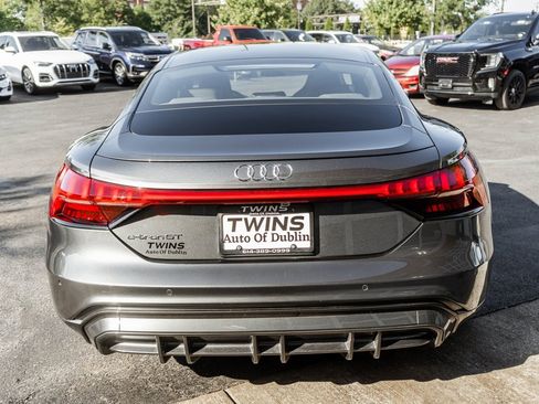 Used 2022 Audi e-tron GT Premium Plus image 28