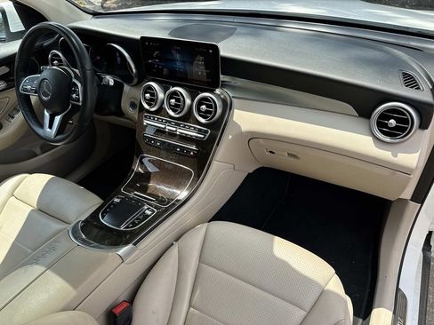 Used 2022 Mercedes-Benz GLC 300 image 18