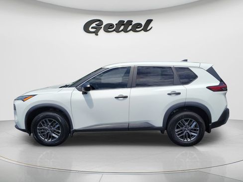 Used 2023 Nissan Rogue S FWD image 9