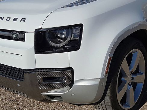 Used 2023 Land Rover Defender 130 First Edition image 10