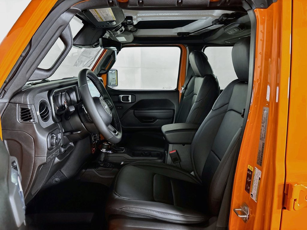 New 2027 Jeep Wrangler Unlimited Rubicon 392 AWD/4WD image 11