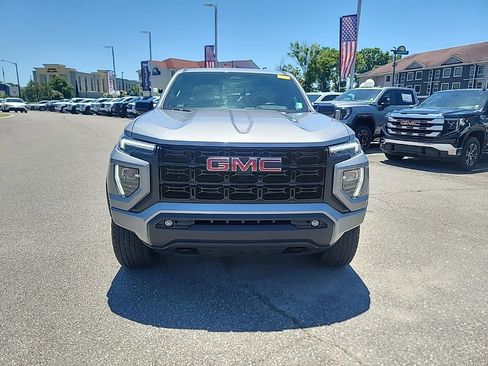 Used 2025 GMC Canyon Elevation w/ Convenience Package RWD image 2