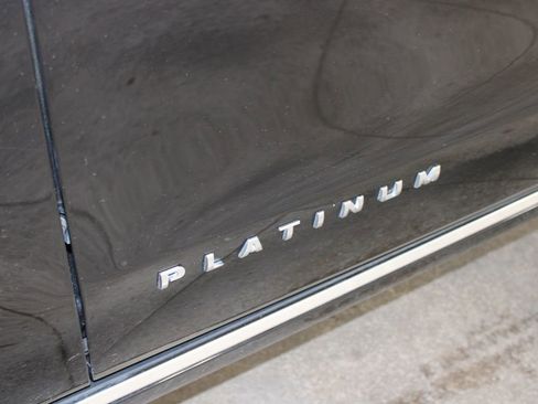 Used 2020 Ford Expedition Platinum RWD image 14