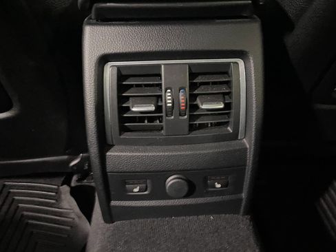 Used 2017 BMW 340i xDrive Sedan image 22