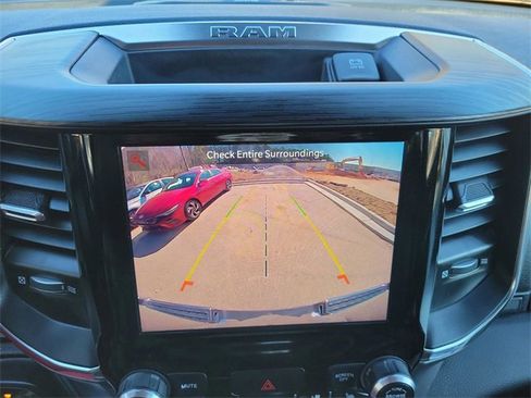 Used 2024 RAM 1500 Laramie image 18