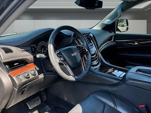 Used 2015 Cadillac Escalade ESV Premium AWD/4WD image 17