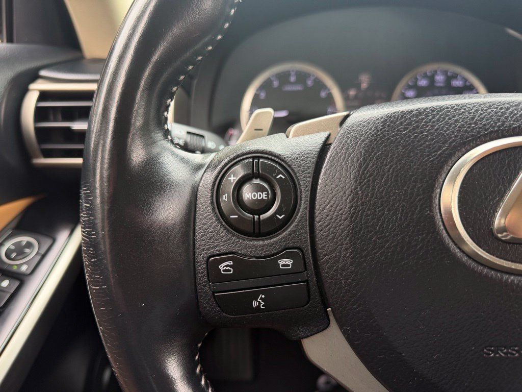Used 2014 Lexus IS 350 w/ Navigation Package RWD image 21